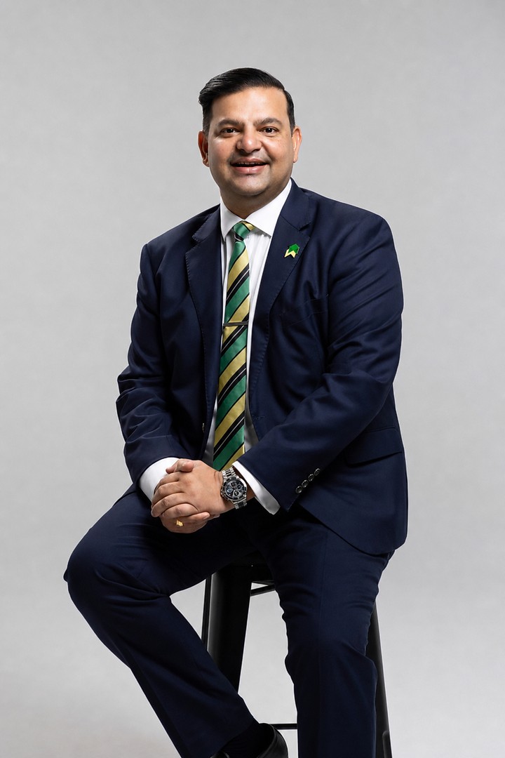 Jd Patel, Partner/Commercial Property Consultant at 